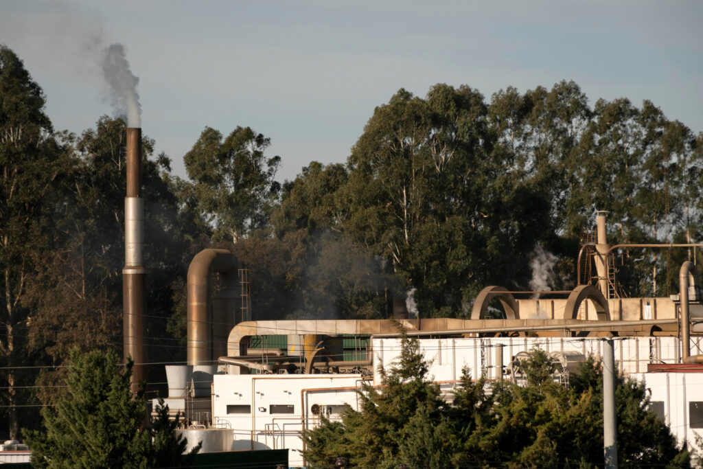 Zona industrial con la responsabilidad de una gestión de residuos adecuada.